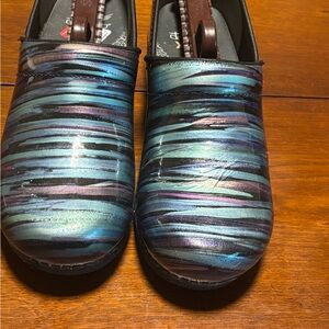 Dansko Women’s Professional Clogs XP 2.0 Metallics Striped Size 7.5-8 Eu 38
